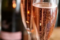 夏日好卖 | 高颜值高热度，甜·桃红起泡专场，嗨翻这个夏季！